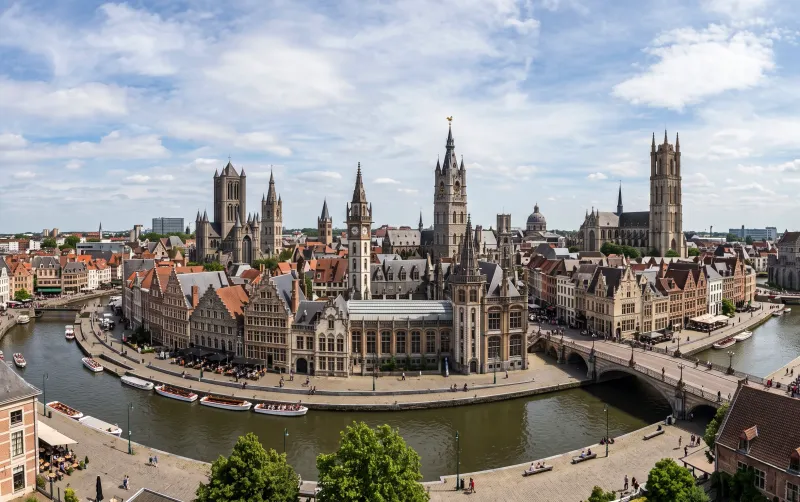 Models in Ghent